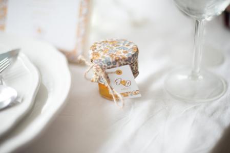 Etiquette cadeau d'invités